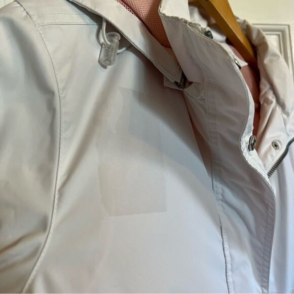 IZOD White and Pink Jacket - Picture 5 of 12